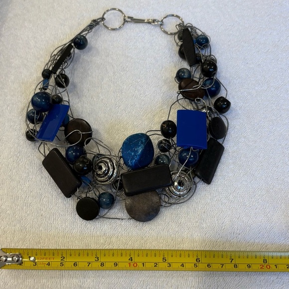 Handmade Chunky Wire & Bead Necklace | Navy Blue Wood Resin Collar Choker - Picture 5 of 7